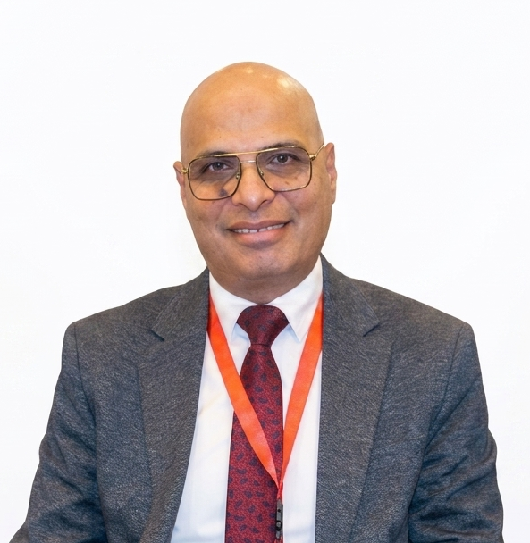 Dr. Tarek Elbakly